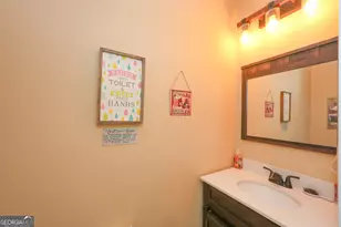 38 Vaux Way, Newnan, GA 30263 - Photo 23