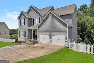 1128 Bankside Ct, Buford, GA 30518 - Photo 3