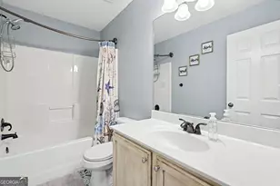 1128 Bankside Ct, Buford, GA 30518 - Photo 35
