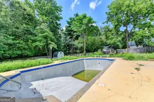 4875 Five Forks Trickum Rd SW, Lilburn, GA 30047 - Photo 57
