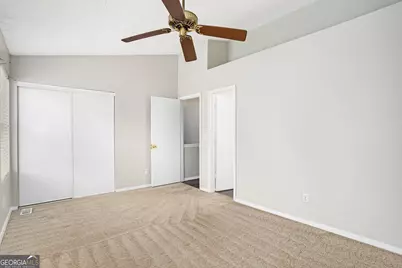 5731 Wells Circle, Stone Mountain, GA 30087 - Photo 11