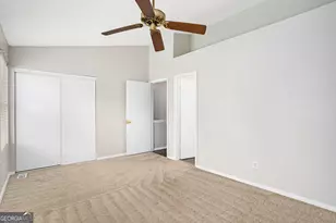 5731 Wells Cir, Stone Mountain, GA 30087 - Photo 11