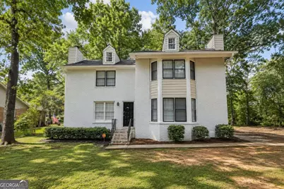 2611 Golfview Terrace SE, Conyers, GA 30013 - Photo 1