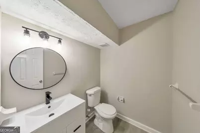 2611 Golfview Terrace SE, Conyers, GA 30013 - Photo 17