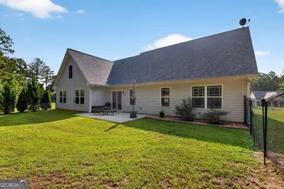 225 Cole Forest Boulevard, Barnesville, GA 30204 - Photo 17