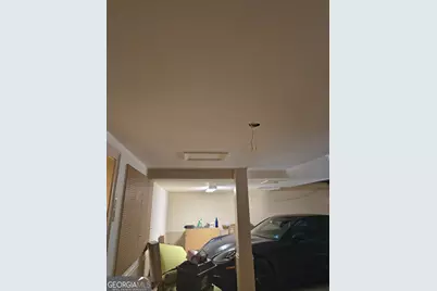 3085 Slaton #UNIT 9, Atlanta, GA 30305 - Photo 11