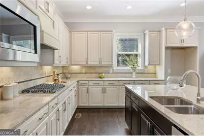 373 Glynnwilde Drive NW, Marietta, GA 30064 - Photo 7