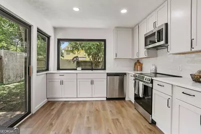 3 Marseilles Court, Savannah, GA 31419 - Photo 7
