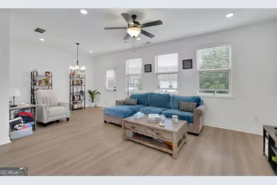 2936 Edgemont Lane SW, Marietta, GA 30008 - Photo 11