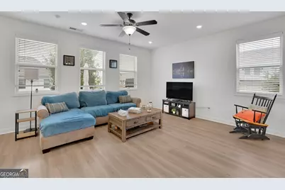 2936 Edgemont Lane SW, Marietta, GA 30008 - Photo 9
