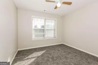 5521 Village Trace, Union City, GA 30291 - Photo 11
