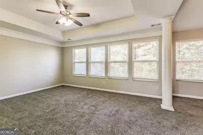 5521 Village Trace, Union City, GA 30291 - Photo 9
