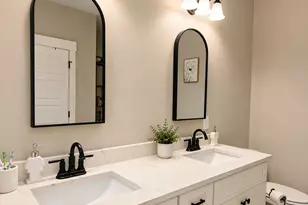 521 Borders, Commerce, GA 30530 - Photo 21