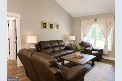 521 Borders, Commerce, GA 30530 - Photo 15