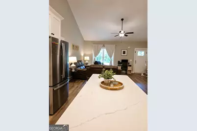 521 Borders, Commerce, GA 30530 - Photo 9