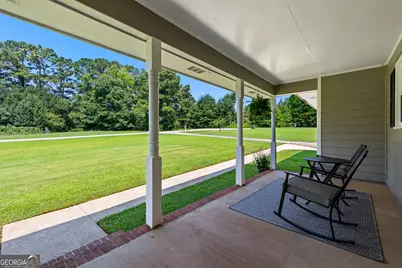 114 Paddle Wheel Drive, Lagrange, GA 30240 - Photo 3