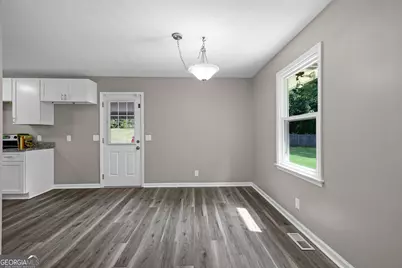 114 Paddle Wheel Drive, Lagrange, GA 30240 - Photo 9