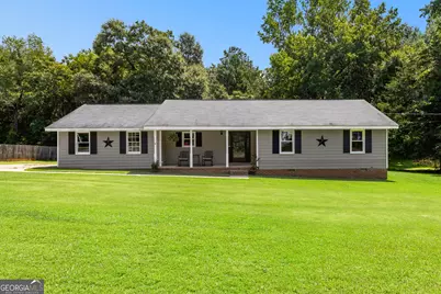 114 Paddle Wheel Drive, Lagrange, GA 30240 - Photo 1