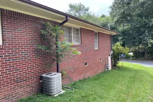102 Watkins St, Toccoa, GA 30577 - Photo 5