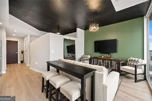 3324 Peachtree Rd NE, Atlanta, GA 30326 - Photo 3