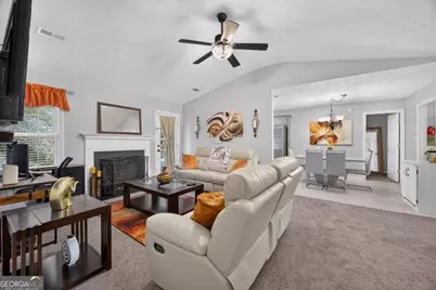 59 Canterbury Drive, Grantville, GA 30220 - Photo 7