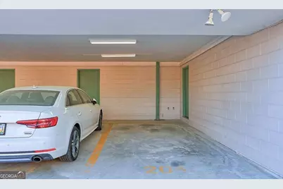 302 Lorch Street #204, Savannah, GA 31401 - Photo 27