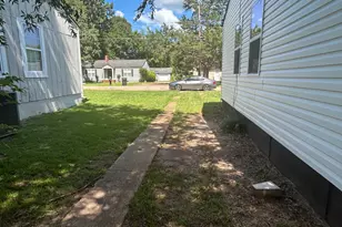 411 Chamlee Dr, Fort Valley, GA 31030 - Photo 3