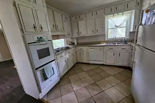 2498 Johnson Dr, Doraville, GA 30340 - Photo 11