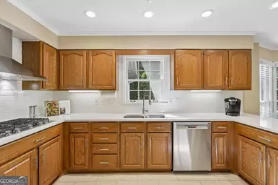 5271 Wyntercreek Way, Dunwoody, GA 30338 - Photo 15