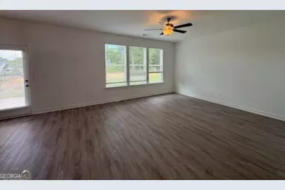 126 Royal Tern Lane, Warner Robins, GA 31093 - Photo 3