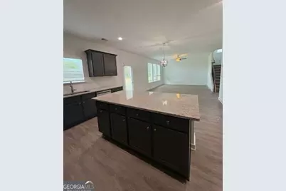 126 Royal Tern Lane, Warner Robins, GA 31093 - Photo 5
