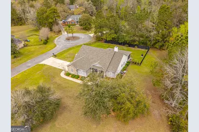 138 Drakes Landing, Brunswick, GA 31523 - Photo 3