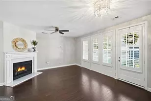 6088 Holly Park Ln, Mableton, GA 30126 - Photo 7