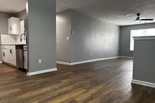 9302 Fairington Ridge Cir, Lithonia, GA 30038 - Photo 3