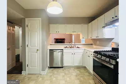 207 Hillcrest Drive, Palmetto, GA 30268 - Photo 7