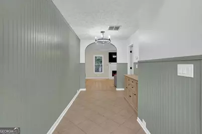 8011 Huntcliff Road, Woodstock, GA 30189 - Photo 3