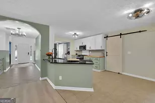 8011 Huntcliff Rd, Woodstock, GA 30189 - Photo 11