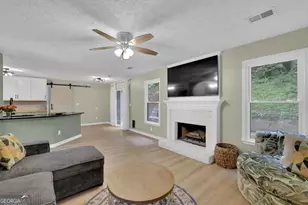 8011 Huntcliff Rd, Woodstock, GA 30189 - Photo 5
