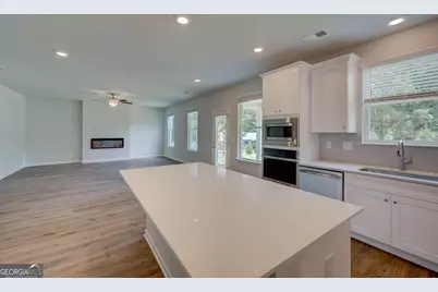 397 Enchanted Springs Court, McDonough, GA 30253 - Photo 13