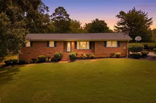 520 Springdale Dr, Royston, GA 30662 - Photo 1