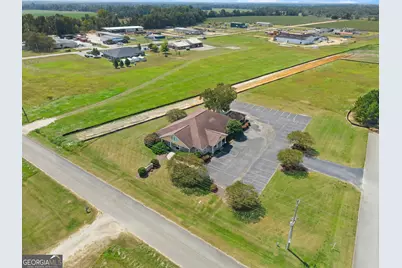 1135 E Hiawatha Street, Metter, GA 30439 - Photo 43