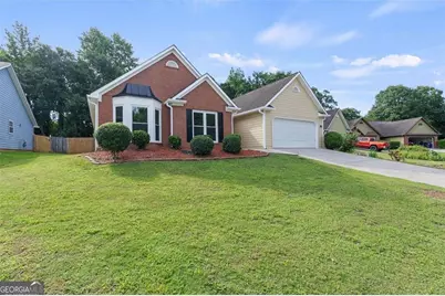 4680 Sterling Oaks Court, Lilburn, GA 30047 - Photo 37