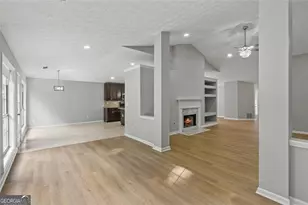 4680 Sterling Oaks Ct, Lilburn, GA 30047 - Photo 9