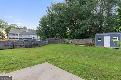 4680 Sterling Oaks Court, Lilburn, GA 30047 - Photo 33