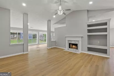 4680 Sterling Oaks Court, Lilburn, GA 30047 - Photo 7