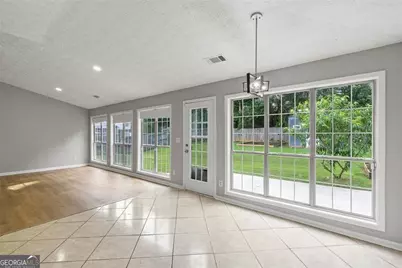 4680 Sterling Oaks Court, Lilburn, GA 30047 - Photo 11