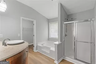 4680 Sterling Oaks Ct, Lilburn, GA 30047 - Photo 23