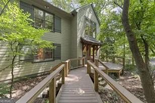 3886 Harts Mill Ln, Brookhaven, GA 30319 - Photo 3