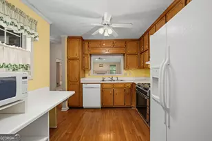 265 Lagrange Ct, Fayetteville, GA 30214 - Photo 9