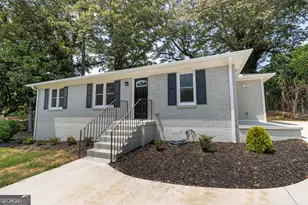 66 Troy St, Commerce, GA 30529 - Photo 1